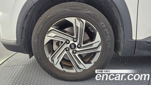 Hyundai Santa Fe Diesel 2.2 2WD Prestige 2021 — фото 5