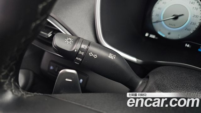 Hyundai Santa Fe Diesel 2.2 2WD Prestige 2021 — фото 18
