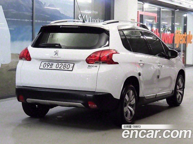 Peugeot 2008 1.6 e-HDi Feline S 2015 — фото 4