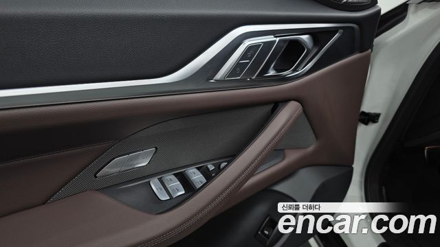BMW 4 Series (G22) 420i M Sports GranCoupe 2024 — фото 18