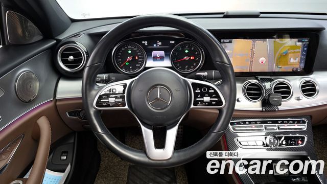 Mercedes-Benz E-Class (W213) E250 Avantgarde 2020 — фото 13