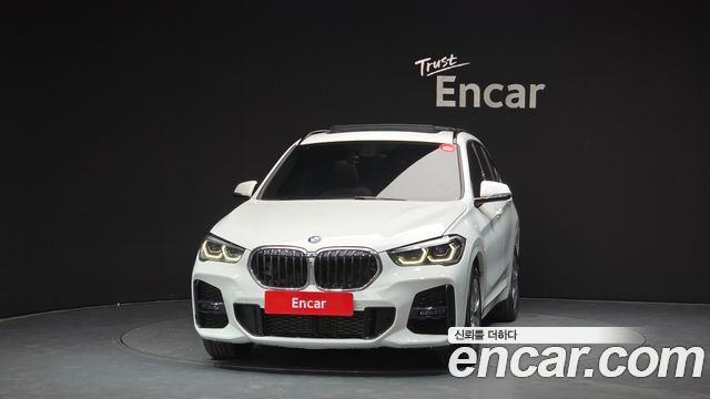 BMW X1 (F48) xDrive 20i M Sport 2021 — фото 3