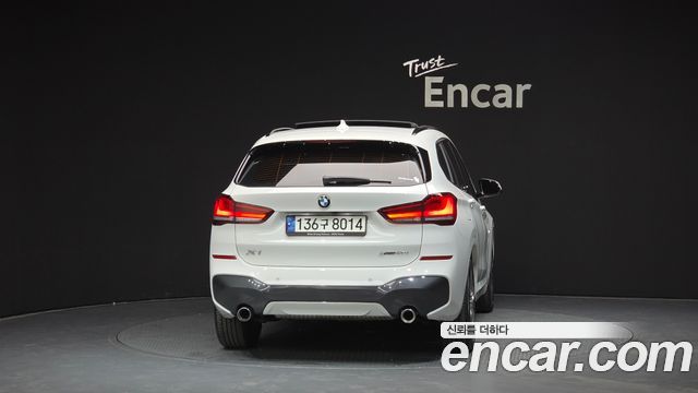 BMW X1 (F48) xDrive 20i M Sport 2021 — фото 4