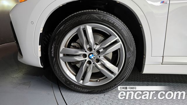 BMW X1 (F48) xDrive 20i M Sport 2021 — фото 5