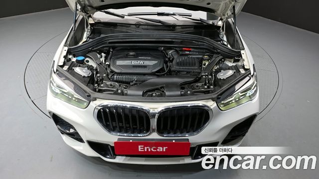 BMW X1 (F48) xDrive 20i M Sport 2021 — фото 6