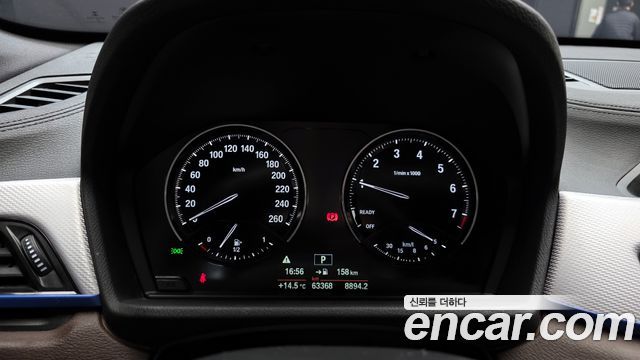 BMW X1 (F48) xDrive 20i M Sport 2021 — фото 8