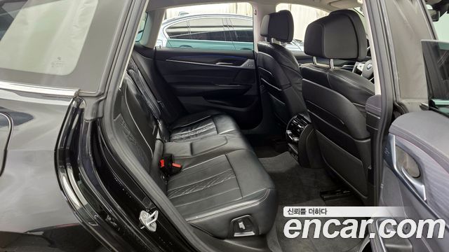 BMW 6 Series GT (G32) 620d Luxury 2021 — фото 12