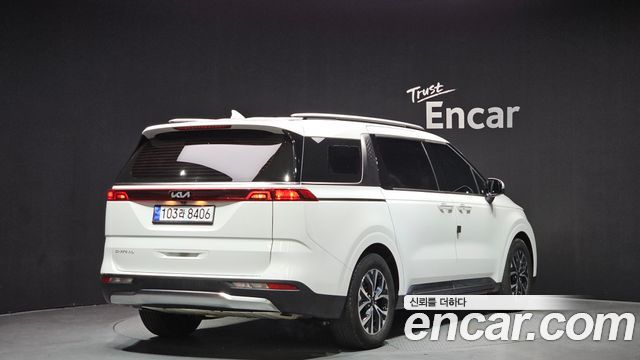 Kia Carnival (IV) Gasoline 9-Seater Noblesse 2023 — фото 2
