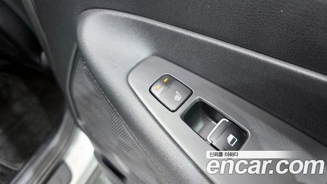 Hyundai Santa Fe HEV 1.6 2WD Exclusive 2022 — фото 19