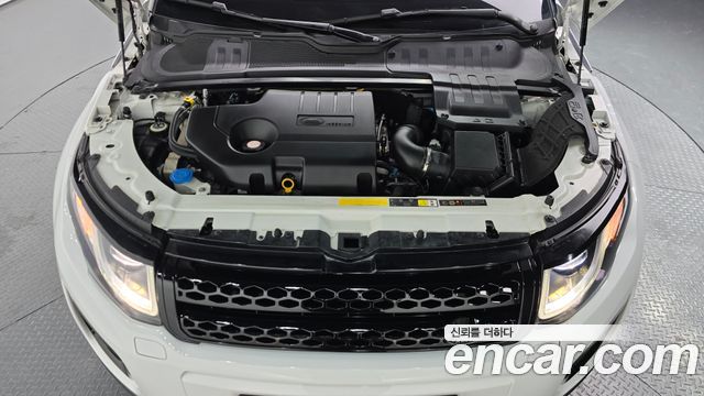 Land Rover Range Rover Evoque 2.0 TD4 HSE 2018 — фото 6