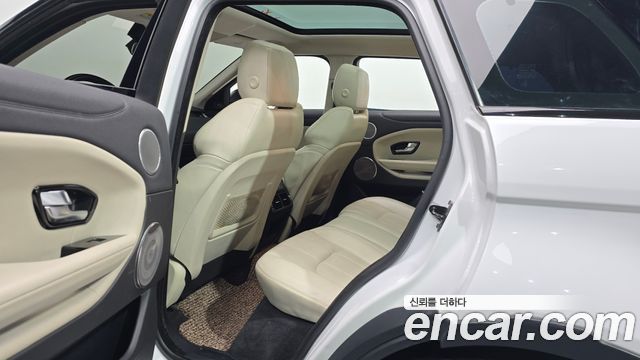 Land Rover Range Rover Evoque 2.0 TD4 HSE 2018 — фото 12