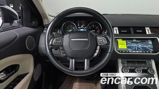 Land Rover Range Rover Evoque 2.0 TD4 HSE 2018 — фото 13