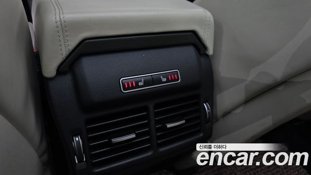 Land Rover Range Rover Evoque 2.0 TD4 HSE 2018 — фото 18