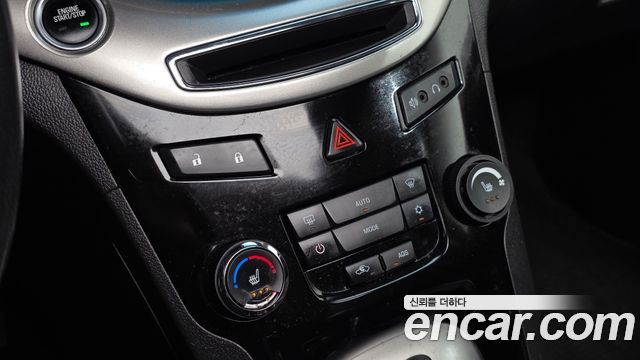 Chevrolet Orlando 2.0 Diesel LTZ Premium 2013 — фото 18