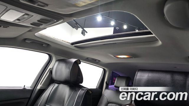 Chevrolet Orlando 2.0 Diesel LTZ Premium 2013 — фото 20