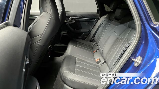 Audi A3 (8Y) 40 TFSI Premium 2025 — фото 12