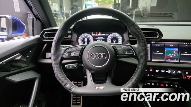 Audi A3 (8Y) 40 TFSI Premium 2025 — фото 13