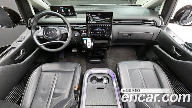 Hyundai Staria 4WD Lounge 9-Seater Prestige 2024 — фото 7