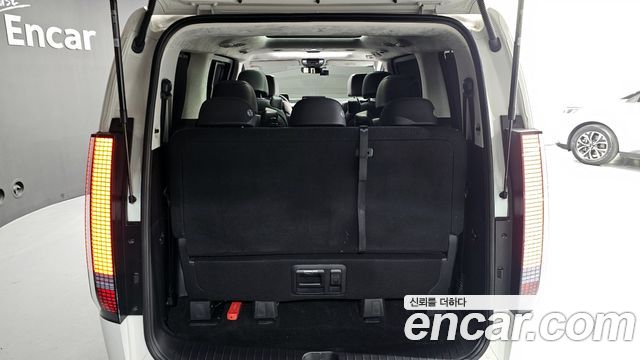 Hyundai Staria 4WD Lounge 9-Seater Prestige 2024 — фото 20