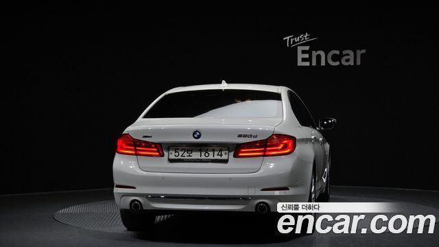 BMW 5 Series (G30) 520d Luxury Plus 2018 — фото 4