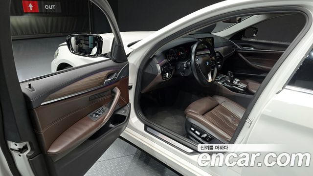 BMW 5 Series (G30) 520d Luxury Plus 2018 — фото 10