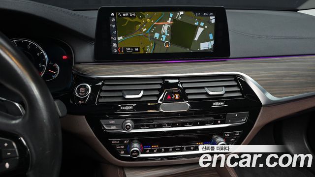 BMW 5 Series (G30) 520d Luxury Plus 2018 — фото 16