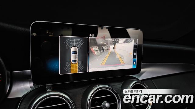 Mercedes-Benz C-Class (W205) C220 d 4MATIC AMG Line 2019 — фото 17