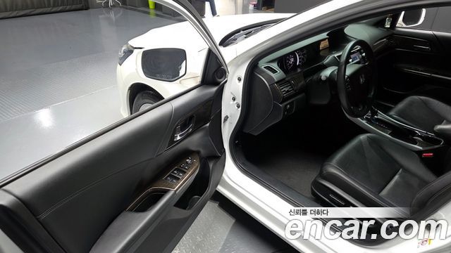 Honda Accord 2.4 9th 2013 — фото 11