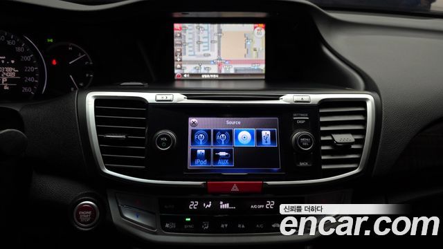 Honda Accord 2.4 9th 2013 — фото 15