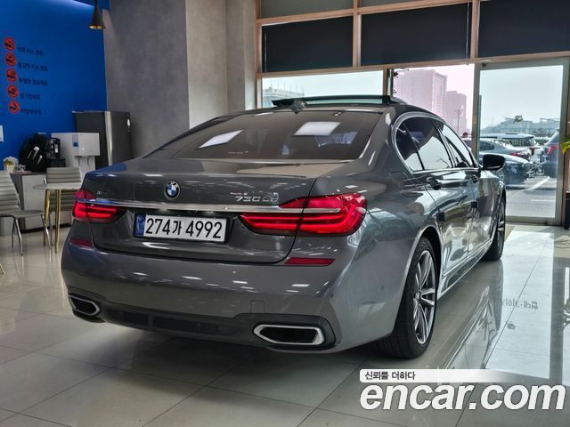 BMW 7 Series (G11) 730Ld xDrive M Sport 2017 — фото 7