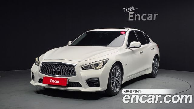 Infiniti Q50 3.5 Hybrid Essence