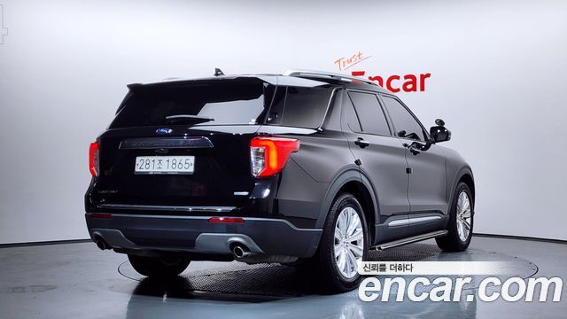 Ford Explorer (VI) 2.3 LimIted 4WD 2020 — фото 2