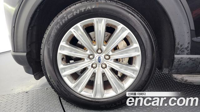 Ford Explorer (VI) 2.3 LimIted 4WD 2020 — фото 5