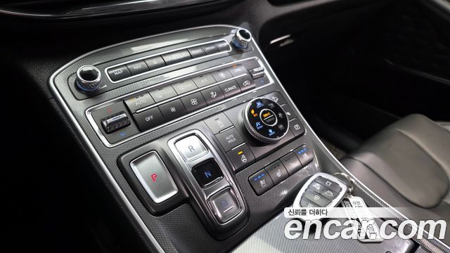 Hyundai Santa Fe Gasoline 2.5T 4WD Prestige 2022 — фото 9