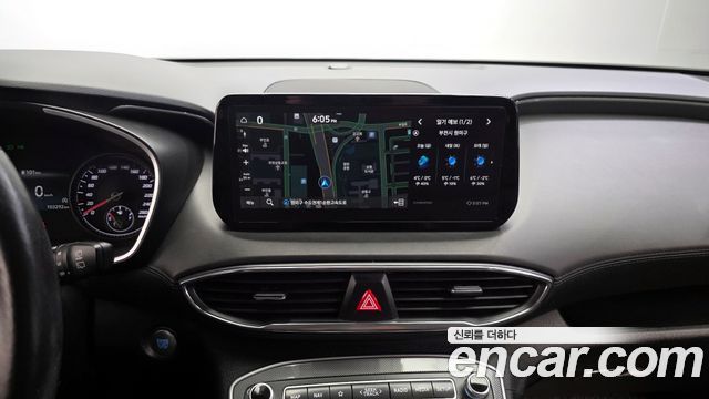 Hyundai Santa Fe Gasoline 2.5T 4WD Prestige 2022 — фото 14