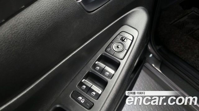 Hyundai Santa Fe Gasoline 2.5T 4WD Prestige 2022 — фото 19