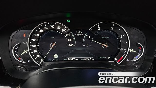 BMW 5 Series (G30) 520d Luxury Special Edition 2018 — фото 8