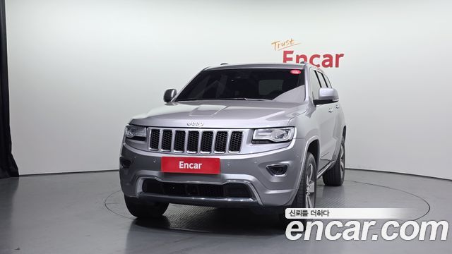 Jeep Grand Cherokee 3.0 Diesel Overland WK2 2015 — фото 3