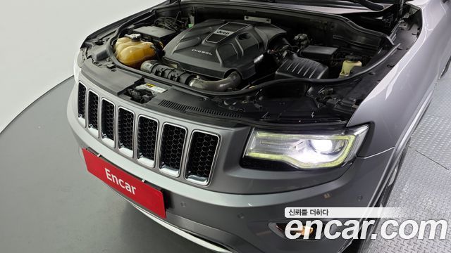 Jeep Grand Cherokee 3.0 Diesel Overland WK2 2015 — фото 6