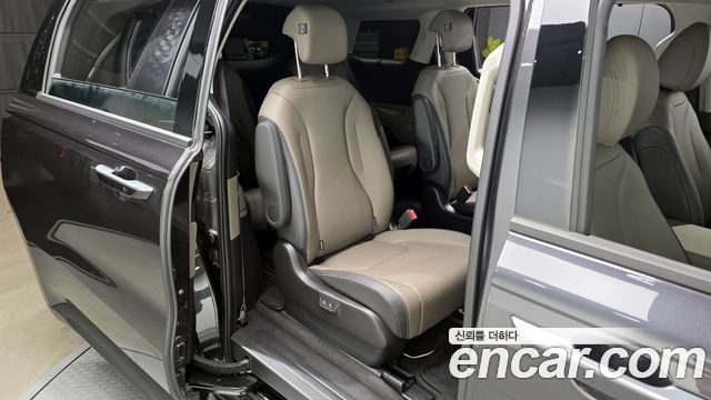 Kia Carnival (IV) HEV 9seater Gravity 2024 — фото 12