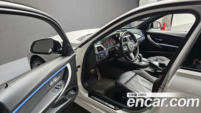 BMW 3 Series (F30) 320i M Sport 2018 — фото 10