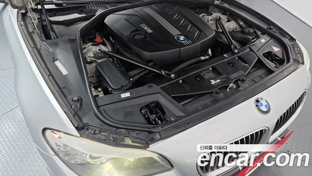 BMW 5 Series (F10) 520d 2011 — фото 6