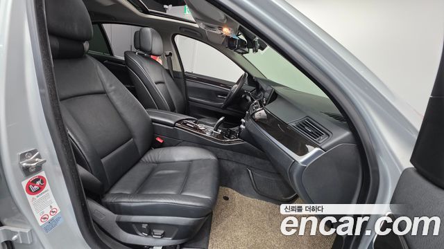 BMW 5 Series (F10) 520d 2011 — фото 10