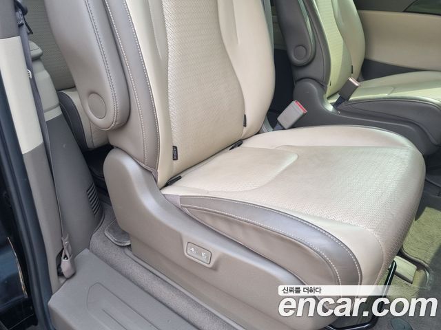Kia Carnival (IV) Diesel 9-Seater Signature 2022 — фото 18