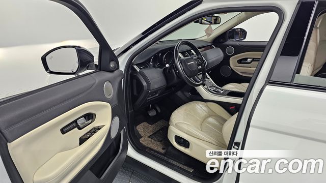 Land Rover Range Rover Evoque 2.0 TD4 HSE 2017 — фото 11