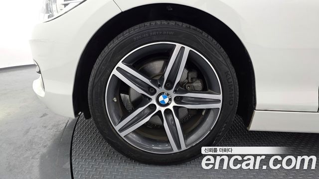 BMW 1 Series (F20) 118d Sport 5Door 2019 — фото 5