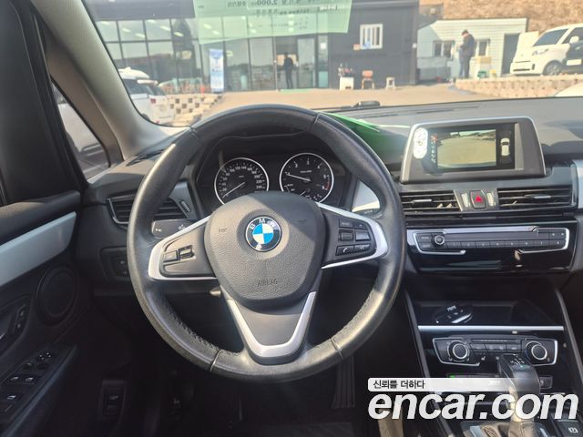 BMW 2 Series Active Tourer (F45) Joy 2017 — фото 16