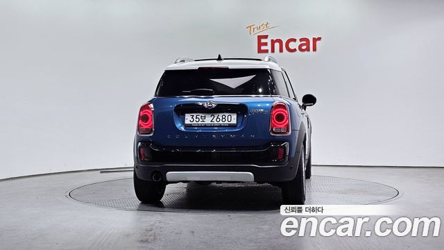 MINI Cooper D Countryman ALL4 HIGH 2nd 2018 — фото 4