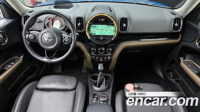 MINI Cooper D Countryman ALL4 HIGH 2nd 2018 — фото 7