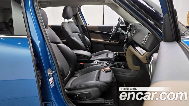 MINI Cooper D Countryman ALL4 HIGH 2nd 2018 — фото 10